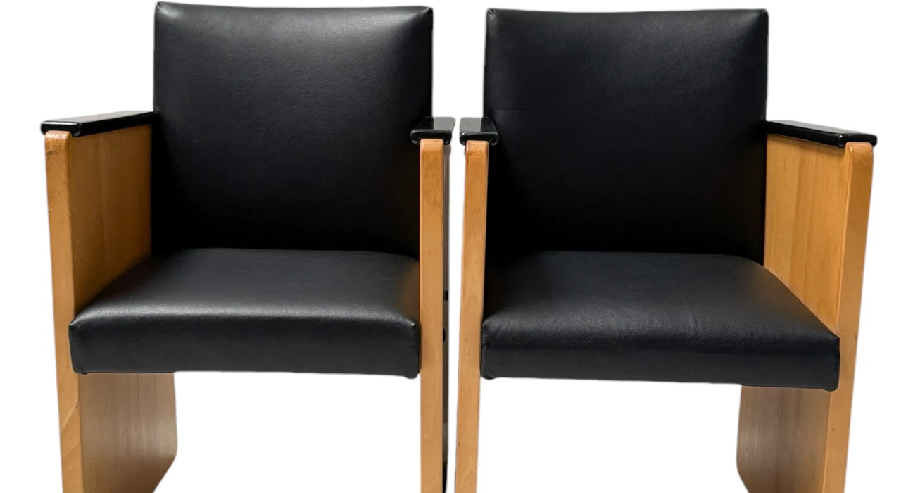 Pair of Art Deco Modernist Armchairs by Jan den Drijver for De Stijl, 1930s